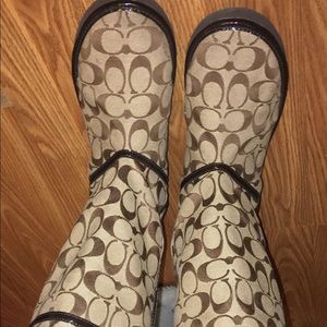 Coach winter boots